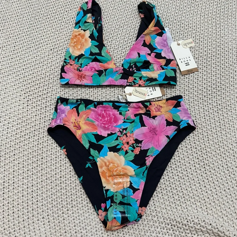 NWT Billabong Tropic Time Bikini Set - Size Medium - Picture 2 of 4